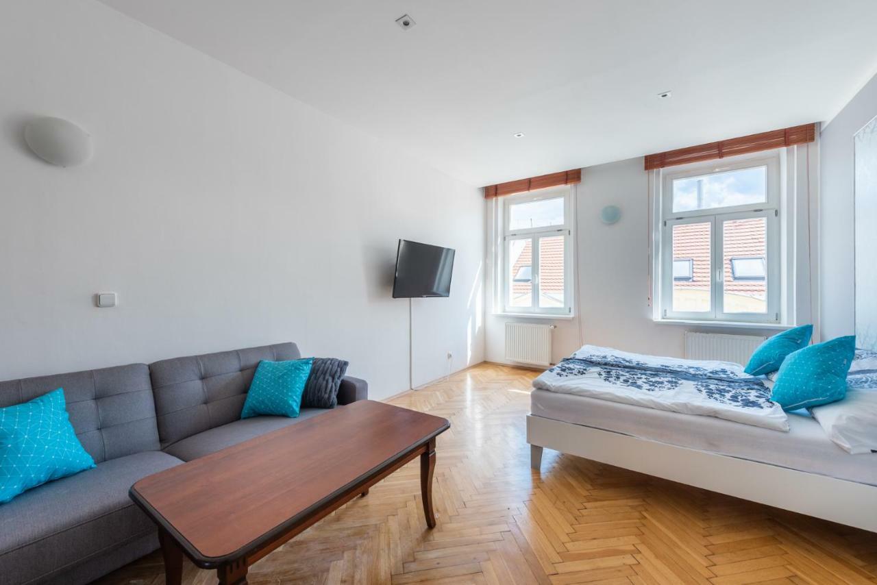 Bright Apartment Few Steps From Centre Πράγα Εξωτερικό φωτογραφία