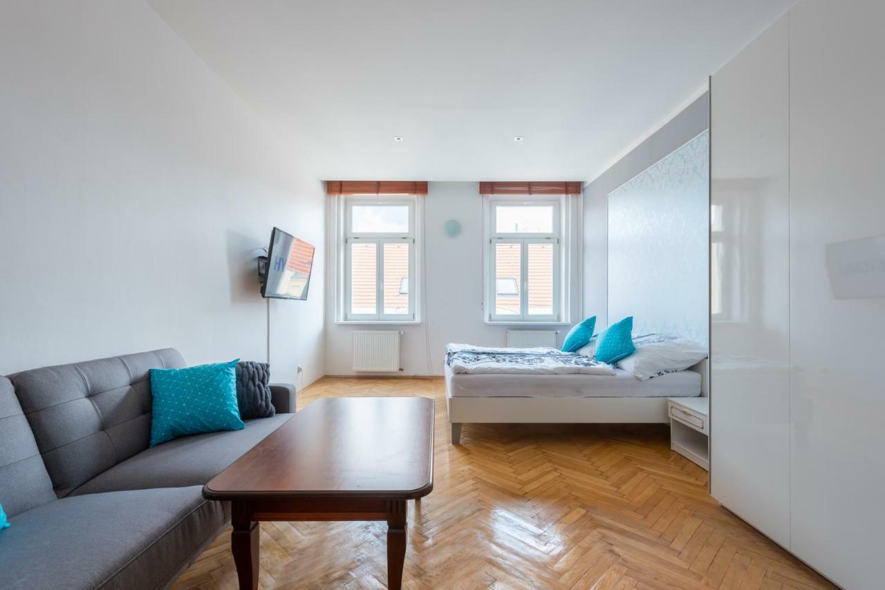 Bright Apartment Few Steps From Centre Πράγα Εξωτερικό φωτογραφία